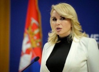 Gledali ste ga na televiziji: Ovo je muž Darije Kisić Tepavčević od kog se razvela u tajnosti i sa kojim ima ćerku