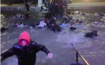 DRAMATIČNI PRIZORI IZ SRBIJE: Poznati splav tone, gosti se morali da skaču u hladnu rijeku