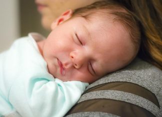 JA SAM ONA GLUPAČA KOJA SE PORODILA SA 40 I KUSUR GODINA: Mislila sam da se ovo meni ne može desiti, evo kako sam prošla