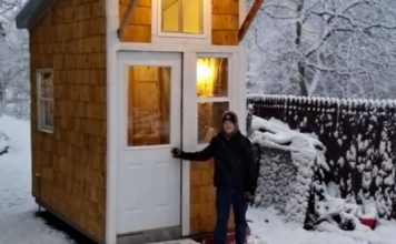 Svi mu se smijali kad su vidjeli da živi u kućici od 8 kvadrata: Tek kad su pogledali unutrašnjost, zanijemili su (Video)