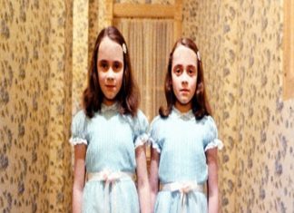 PRIJE 39 GODINA OBE BLIZANKINJE SU BILE STRAH I TREPET: Danas izgledaju JEDNAKO JEZIVO, evo kako izgledaju sada (FOTO)