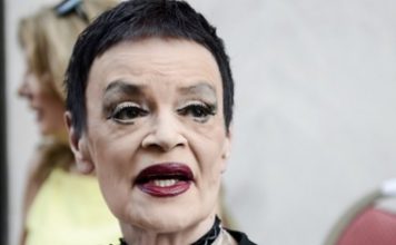 Ruška Jakić skinula svu šminku sa lica i pokazala kako stvarno izgleda: NIŽU SE KOMENTARI (FOTO)