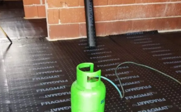 Gradi kuću trokatnicu i šokirao se: “U BiH nema više majstora za 100 KM, sad traže 100 eura dnevnicu, plus hranu!”