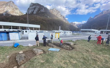 Radnici na granici Srbije kopali zemlju da prošire put, kad se pred njima ukazao STRAVIČAN prizor: “Prvo smo vidjeli dječije kosti..”