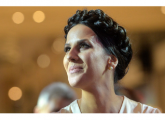 Prva dama Srbije sve šokirala: Pogledajte kako izgleda Tamara Vučić u uskim farmerkama! (FOTO)