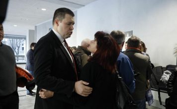 ZAVRŠENO SUĐENJE RODITELJIMA DEČAKA-UBICE! Advokat Božović: “Žao mi je što KAMERE danas nisu mogle da BUDU U SUDNICI” (VIDEO)