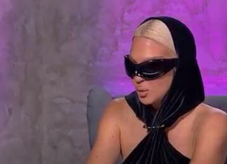 JK SE JAVNO OBRATILA SARI JO! Pjevačica se prosula na bini i postala hit na mrežama, a Jelena joj uputila OVE RIJEČI: Nadam se…