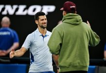 KAKAV ŠOU NAKON NOVAKOVE POBJEDE! Kirjos šokirao sve i izašao na teren, nastao je SPEKTAKL: Izuješ patike, popneš se na drvo…