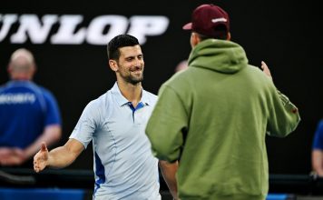 KAKAV ŠOU NAKON NOVAKOVE POBJEDE! Kirjos šokirao sve i izašao na teren, nastao je SPEKTAKL: Izuješ patike, popneš se na drvo…