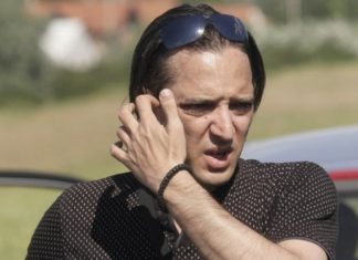 PRVA SLIKA ZORANA MARJANOVIĆA NA SLOBODI: Izašao u grad, pa se slikao i objavio, evo s kim je