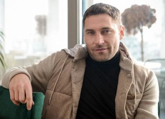 OVAKO IZGLEDA SESTRA DUŠKA TOŠIĆA! Oglasila se povodom njegovog rođendana – osvanula zajednička slika i DIRLJIVA PORUKA!