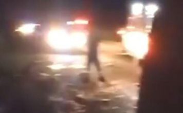 MRTVE VADILI CELE NOĆI: Stravičan sudar autobusa i kamiona, poginulo 25 putnika, među nastradalima i trudnica (UZNEMIRUJUĆE)