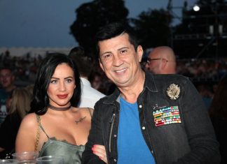 ON NJOJ KUPIO GRUDI, A ONA NJEMU ZUBE! Voditelj bio u braku sa 25 godina mlađom, v¸jenčali se na Ibici, a onda je sve PUKLO