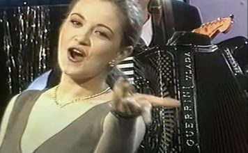 BRISALA BABAMA ZADNJICE DA DONESE HLJEB, MUŽ JE VARAO S KOLEGINICOM! Nestala sa estrade, a sad hara Amerikom, znate li o KOME se radi?