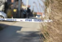 SNIMAK GLEDATE NA VLASTITU ODGOVORNOST: JEZIVI SNIMAK IZ KRALJEVA, CRNE VESTI: Ugašen mladi život (21), autom pravo u zid (UZNEMIRUJUĆE 18+)