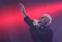 POZIRA SA SUPRUGOM I KĆERKOM: Isplivala RIJETKA PORODIČNA SLIKA Dine Merlina