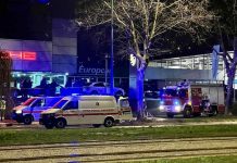 Teška saobraćajna nesreća / Vatrogasci morali da režu MERCEDES – užas, šta se ovo dešava