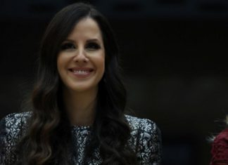 Prva dama Srbije sve šokirala: Pogledajte kako izgleda Tamara Vučić u farmerkama! (FOTO)