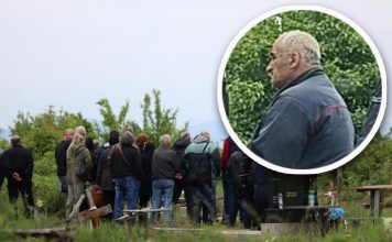 EVO KAKO SADA IZGLEDA OTAC OSUMNJIČENOG ZA DANKINO UBISTVO: Radoslava doveli na sahranu supruge, uradio je samo OVO (FOTO)