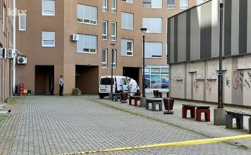 STRAVIČAN ZLOČIN U TUZLI: Muškarac(34) zaklao suprugu i dvoje maloljetne djece SJEKIROM a zatim izvršio samoubistvo skokom sa zgrade