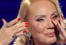 LEPA BRENA SE RASPLAKALA USRED EMISIJE! Pjevačica se suočila sa smrti najbliže osobe: Prisjetila se njenih riječi, pa briznula u plač!