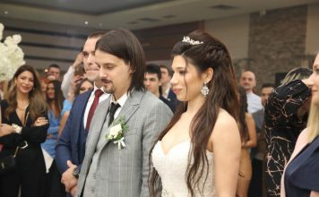 AU KUKAVČE šta si oženio?! EVO KAKO JE LUKASOVA SNAJKA IZGLEDALA PRIJE SVADBE! Rijetko se pojavljivala u javnosti, bila je plavuša..ALI OVO?! (FOTO)