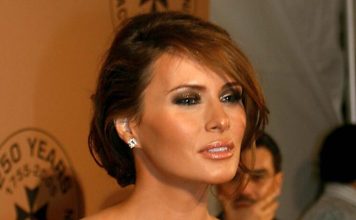 Melanija Tramp u bikiniju je kao boginja, ima 54 a zgodnija od duplo mlađih cura: Kune se u 1 vježbu za savršene obline