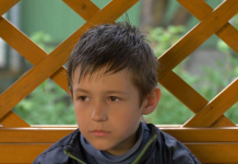 Čim se rodio majka ga je bacila u smeće: Uzeo ga je čovjek iz gradske čistoće, poslije 12 godina je shvatio šta je uradio