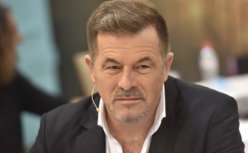 SAŠA MILOŠEVIĆ MARE JE U BRAKU SA 14 GODINA MLAĐOM PJEVAČICOM: Mnogi kažu da je zgodna i veoma je uspješna žena, SVI JE DOBRO ZNATE (FOTO)