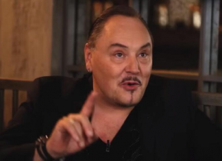 Naš pevač ostavio ženu jer nije htela da kuva: Posle 17 godina braka, zamenio je atraktivnom plavušom