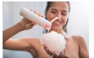 STALNO SE TUŠIRAMO, A 1 DIO TIJELA NIKO NE PERE: Leglo je PRLJAVŠTE, ovo je jedini pravilan način da ga DOBRO očistite