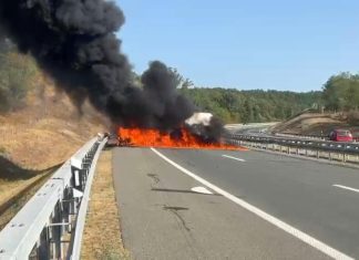 OVO JE SNIMAK KOJI JE DANAS NASTAO NA AUTOPUTU MILOŠ VELIKI Zbog OVOG poteza vozača ljudi ne veruju svojim očima (VIDEO)