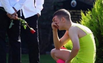 Na sahranu najboljeg prijatelja došao u zelenoj haljini: Na mrežama ga razapeli, a zbog njegovog razloga će vam zastati knedla u grlu