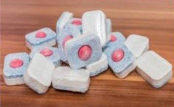 Niste ni slutili koliko su moćne tablete za mašinsko pranje sudova: Evo šta sve možete da očistite njima