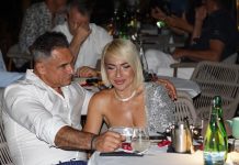 Evo šta vozi dečko Jovane Jeremić! Uslikan u besnoj mašini, a jedan detalj na tablicama digao celu naciju na noge