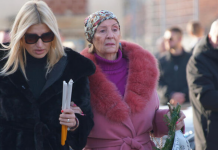 Naše pevačica je muža i ljubavnicu gole izbacila iz spavaće sobe: “Uplakana i bez odeće molila me da joj nešto učinim”