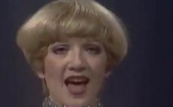 Čolu volela kao brata, pa smrtno uvredila i zavela najlepšeg pevača biše Juge: Muža rano izgubila, a on joj nije odoleo