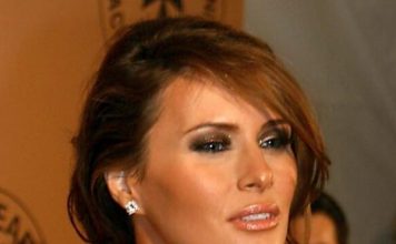 Melanija Tramp u bikiniju je kao boginja, ima 54 a zgodnija od duplo mlađih cura: Kune se u 1 vežbu za savršene obline