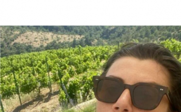 MUŽ HTEO DA JE IZNENADI, A ONDA JE ZATEKAO G0LU SA ROĐENIM OCEM: I dan danas se prepričava SKANDAL poznate glumice