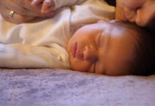 Šok slučaj u bolnici u Beogradu: Majka dovela bebu, žaleći se da odbija jelo, kada su videli snimak grudnog koša, lekari nisu mogli da veruju šta se tamo nalazi