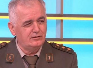 POZNATI GASTROENTEROLOG SA VMA DR RADOJE DODER: Evo gdje griješimo kada pijemo vodu, zato nam otežava varenje i gojimo se! Evo kako to izbjeći!