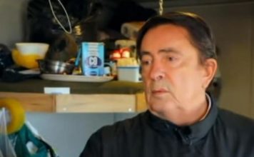 Skromno ali za sreću dovoljno: Ovo je kontejner u kojem je Lane Gutović provodio penzionerske dane (FOTO)