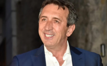 ŽIKA JAKŠIĆ IZAŠAO IZ BOLNICE! Otkriveni detalji njegovog zdravstvenog stanja: “Neka svoje posIjednje dane provede sa porodicom, ne možemo mu svakako p0moći..”