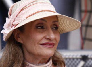 Mamin ponos i najveće blago: Pogledajte u kakvu ljepoticu je izrasla kćerka Ljiljane Jakšić Salvete, dobila je u 52. godini Mamin ponos i najveće blago: Pogledajte u kakvu ljepoticu je izrasla kćerka Ljiljane Jakšić Salvete, dobila je u 52. godini - featured image