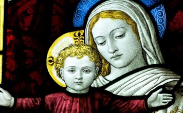 U četvrtak se slavi Velika Gospojina, zaštitnica majki i porodilja: Veruje se da svaka žena na trpezi treba da ima ovu namirnicu za mir u domu U četvrtak se slavi Velika Gospojina, zaštitnica majki i porodilja: Veruje se da svaka žena na trpezi treba da ima ovu namirnicu za mir u domu - featured image