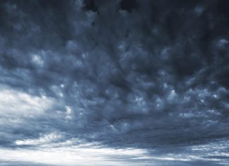 Pakleno nevreme ide ka Srbiji: Ovi gradovi su prvi na udaru, a EVO kada stiže oluja! Nebo samo što se nije otvorilo, stiže snažno nevreme! Ovi delovi Srbije su prvi na udaru - evo kada počinje haos! - featured image