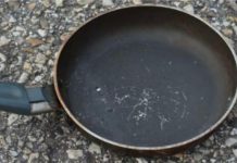 Izgrebana tava će biti kao nova: Sve što vam treba je 1 proizvod koji svi imaju u svojoj kuhinji! Izgrebana tava će biti kao nova: Sve što vam treba je 1 proizvod koji svi imaju u svojoj kuhinji! - featured image