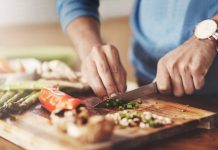 MAGIJA ZA MRŠAVLJENJE: Doručak od 5 minuta koji topi salo bez muke – evo kako da ga pripremite, tajna je u JEDNOM sastojku