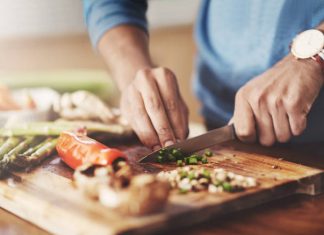 MAGIJA ZA MRŠAVLJENJE: Doručak od 5 minuta koji topi salo bez muke – evo kako da ga pripremite, tajna je u JEDNOM sastojku