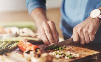 MAGIJA ZA MRŠAVLJENJE: Doručak od 5 minuta koji topi salo bez muke – evo kako da ga pripremite, tajna je u JEDNOM sastojku